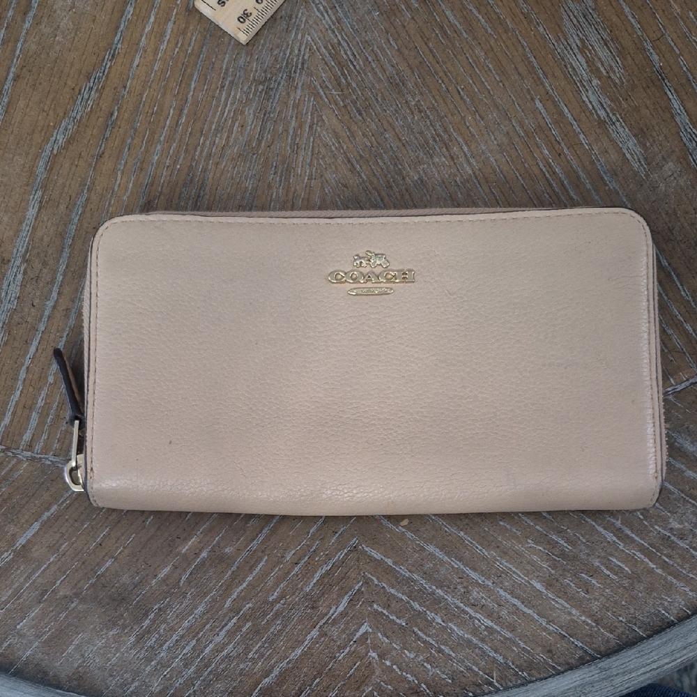 Coach Pebbled Leather Zip Wallet in Light Beige with Gold Logo